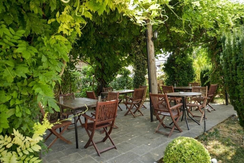 Zdjęcie Kalemi Hotel 3*