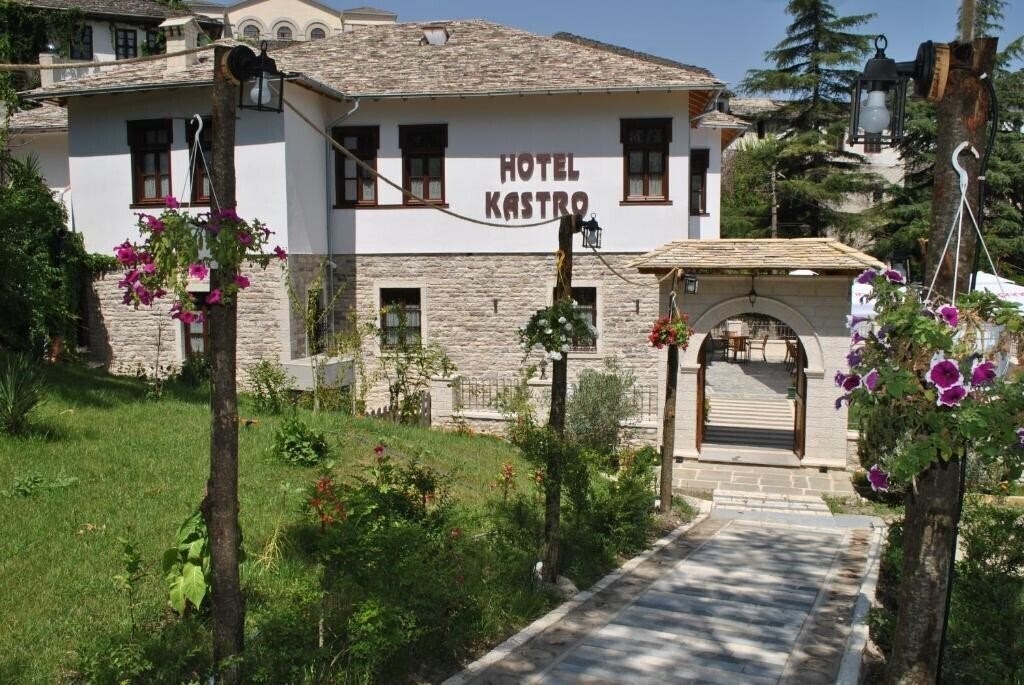 Готель Hotel Kastro 5*