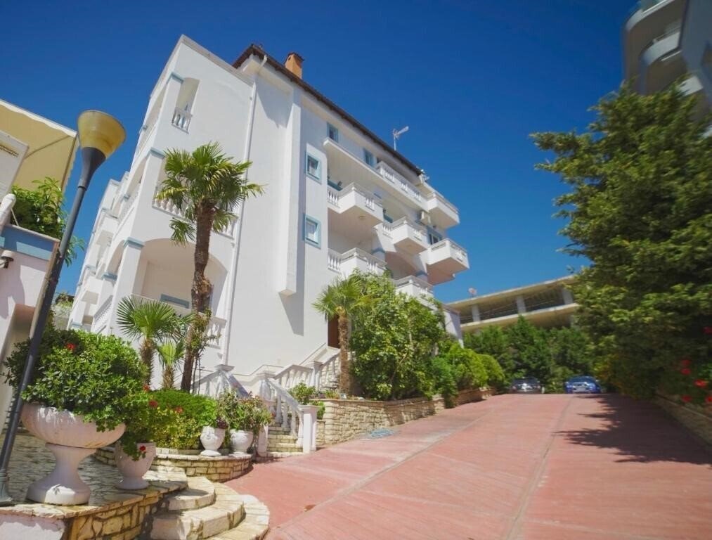 Zdjęcia Serxhio Hotel 3*