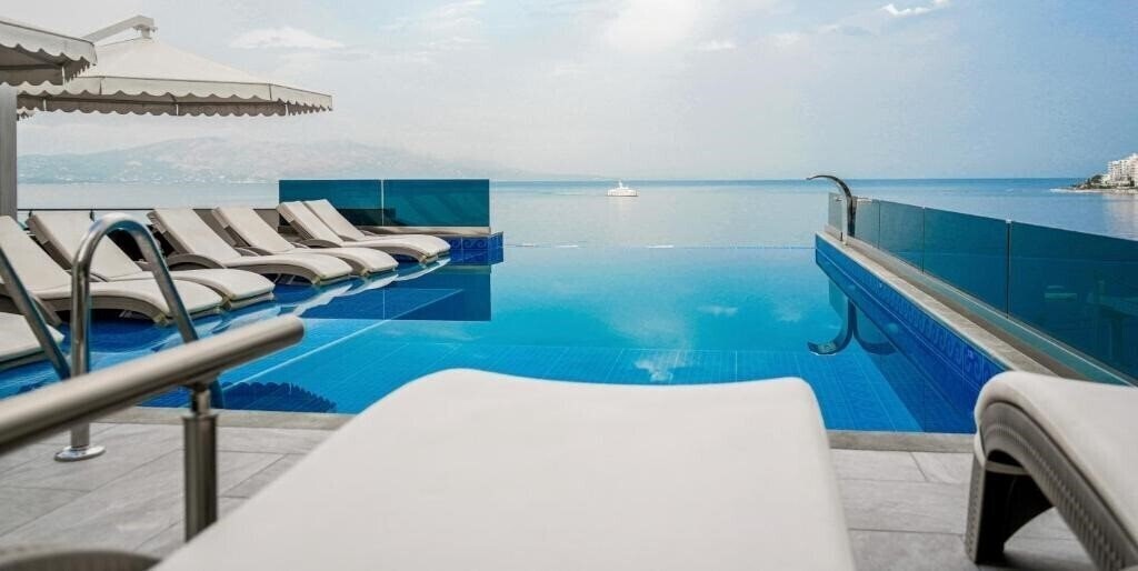 Zdjęcie Serxhio Hotel 3*