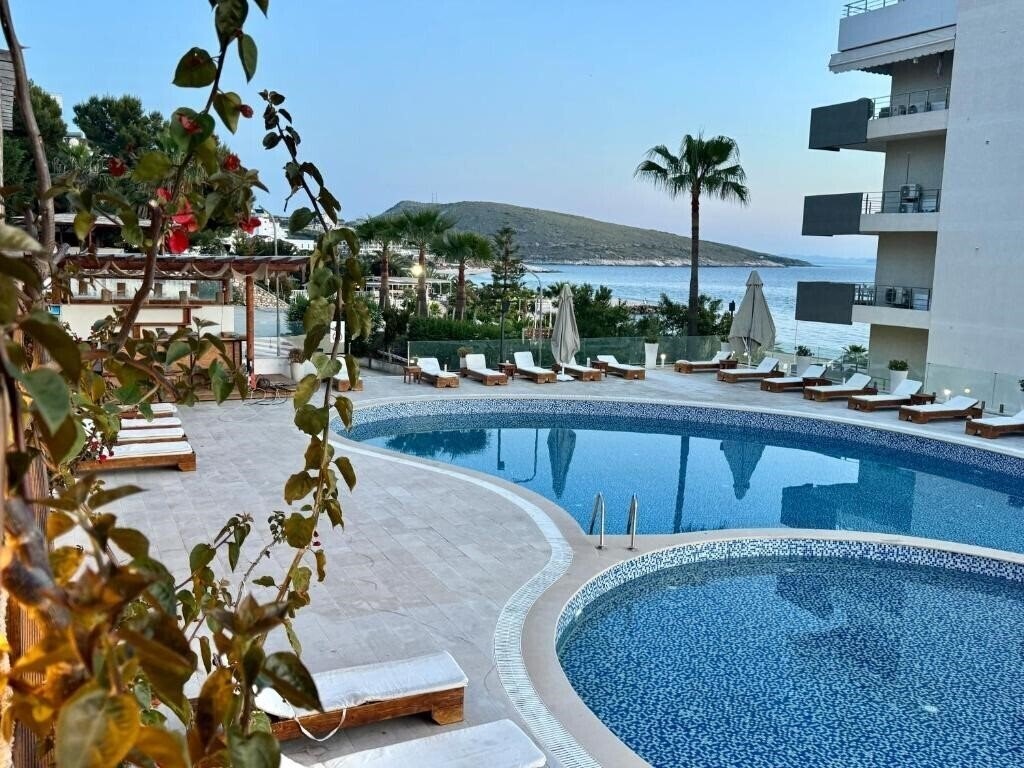 Картинка Harbour Hotel 4*