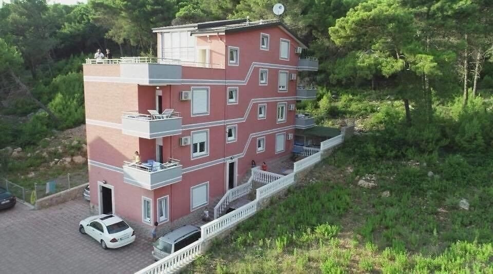 Отель Vila Pergola 3*