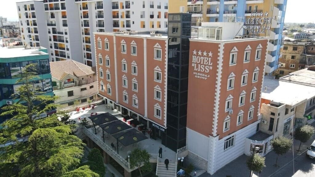 Отель Hotel Liss 4*