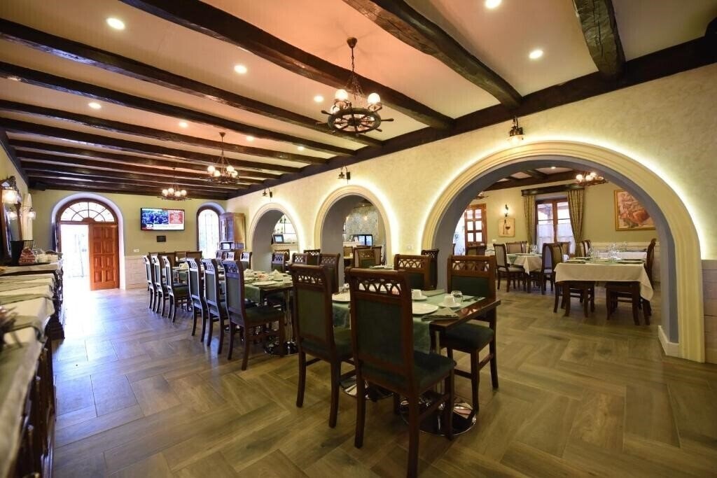 Картинка Rose Garden Hotel 3*