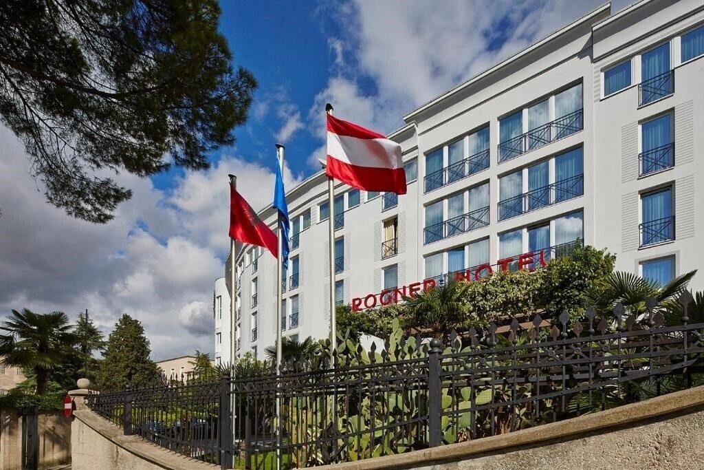 Отель Rogner Hotel Tirana (ex. Rogner Europapark) 5*