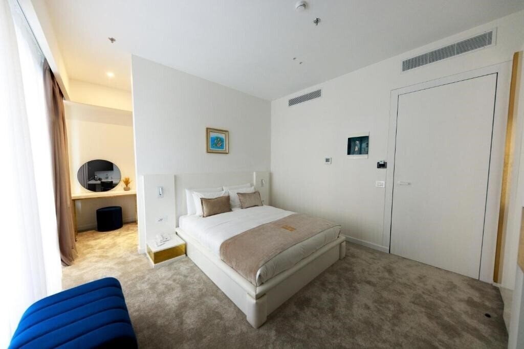 Zdjęcie Habitat Hotel 4*