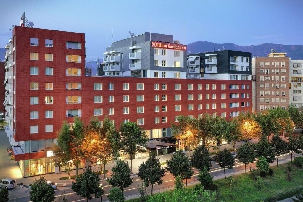 Отель Hilton Garden Inn Tirana 4*