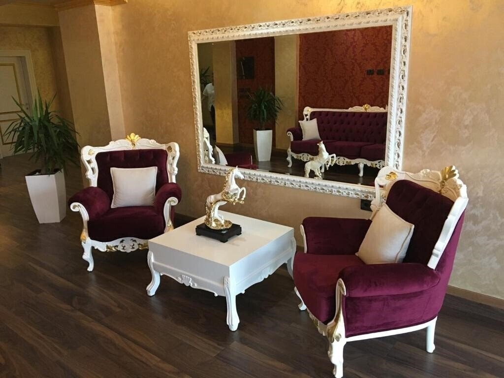 Фотографія Hotel Deluxe 4*
