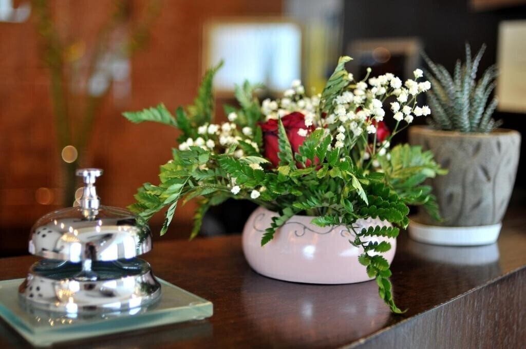 Фотографія Monarc Hotel 4*