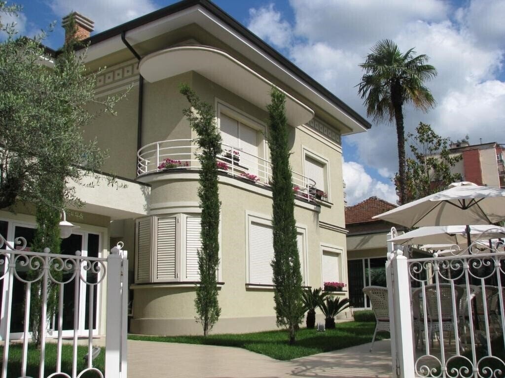 Отель Sokrat Hotel 4*