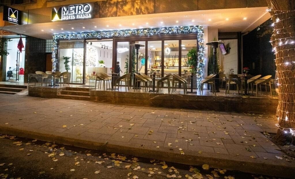 Hotel Metro Hotel Tirana 4*