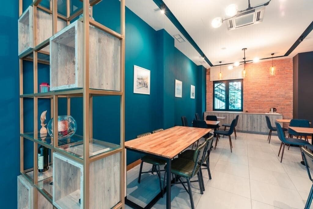 Zdjęcie Oda Hotel Tirana 3*