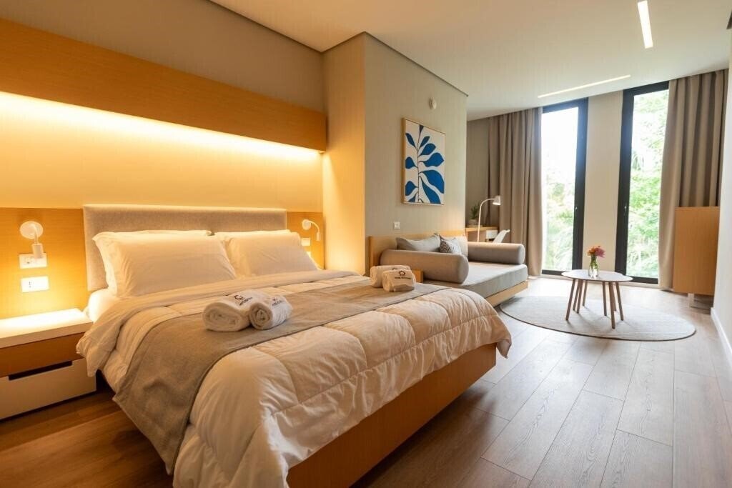 Отель Hotel Bologna 4*