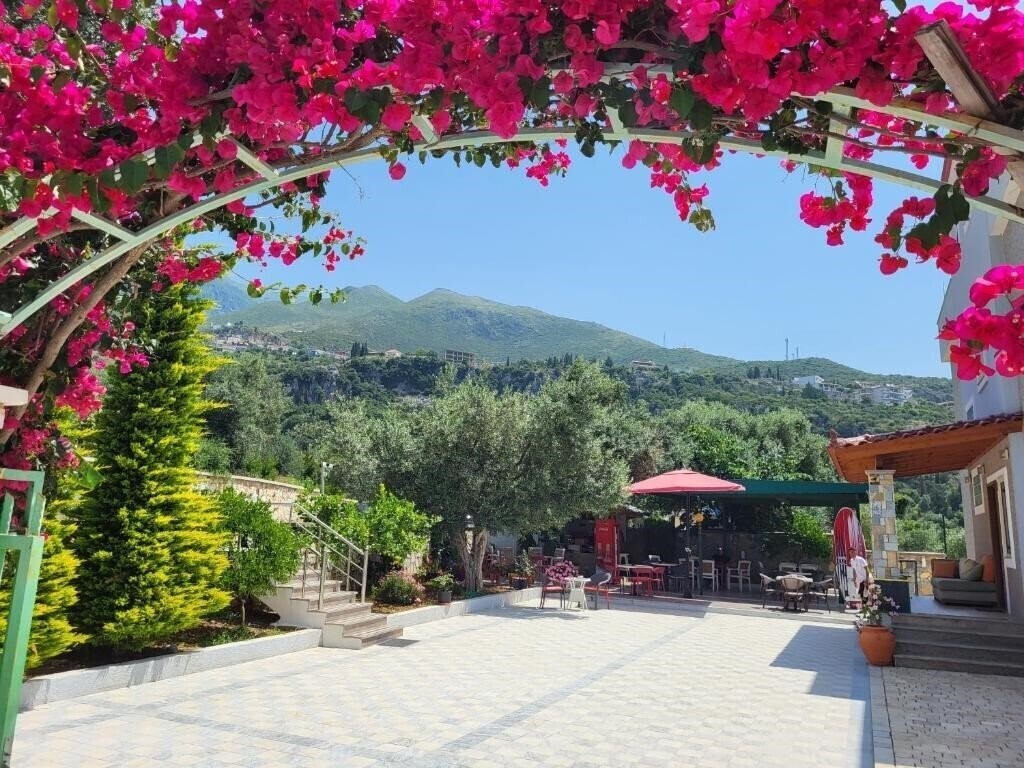 Изображение Augustus Hotel Dhermi 3*