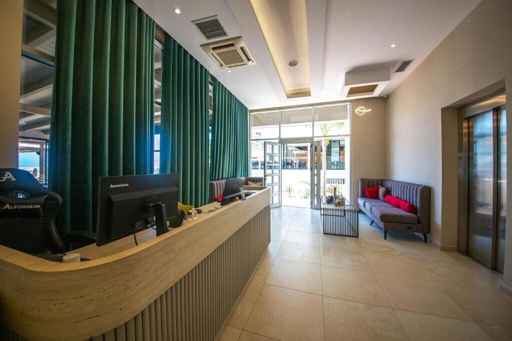 Zdjęcia Hotel Royal 3*