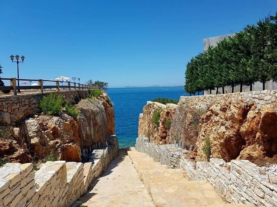 Hotel Vlora Beach House Apartments 4*