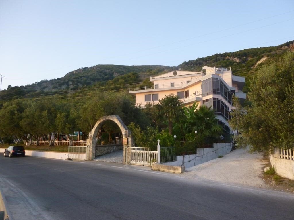Hotel Pashai 3*