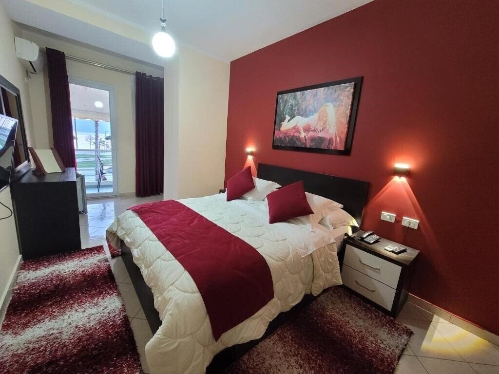 Фотография Hotel Haris Vlore 3*