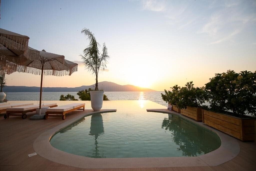 Obraz Regina Blu (ex. Regina Radhime, Regina ) 5*