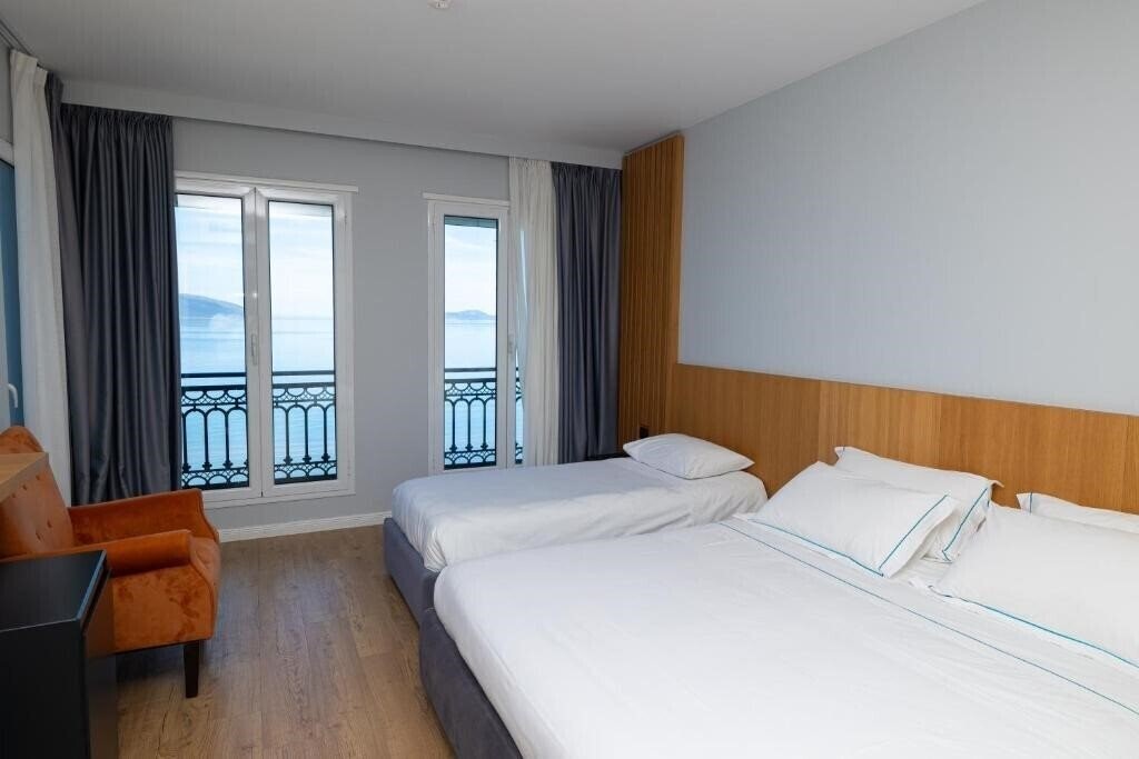 Zdjęcie Hotel Duka 4*