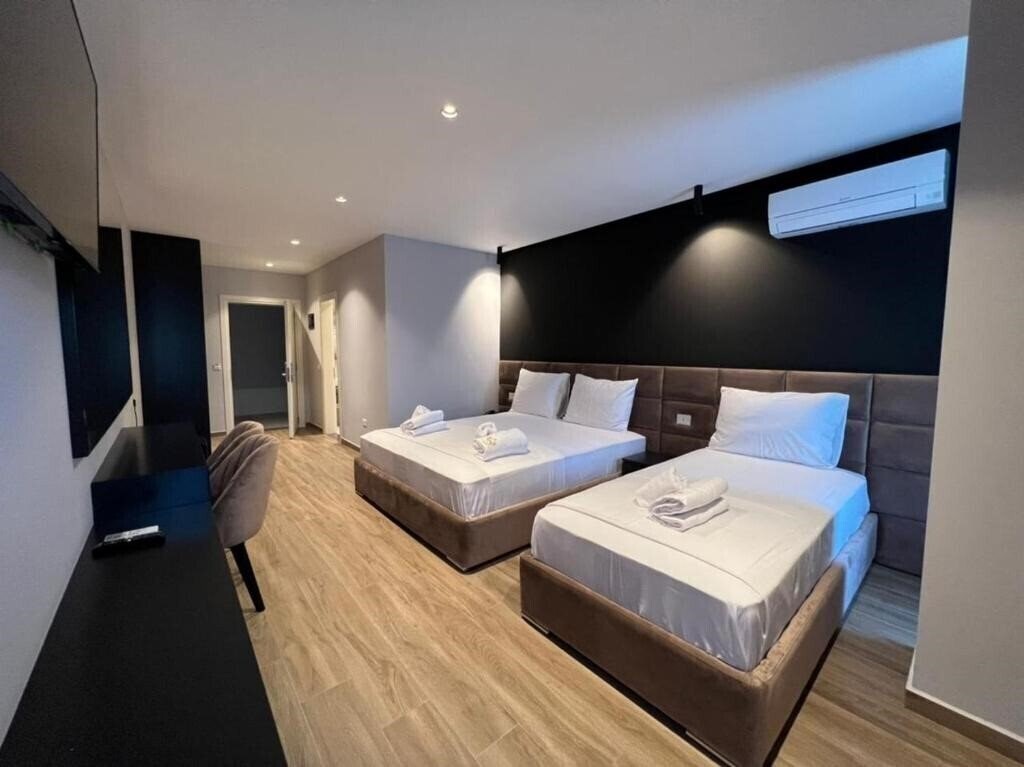 Картинка Hotel Leon's 3*