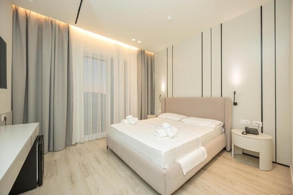 Готель Laid Hotel (ex. Amazon Laid Hotel) 4*