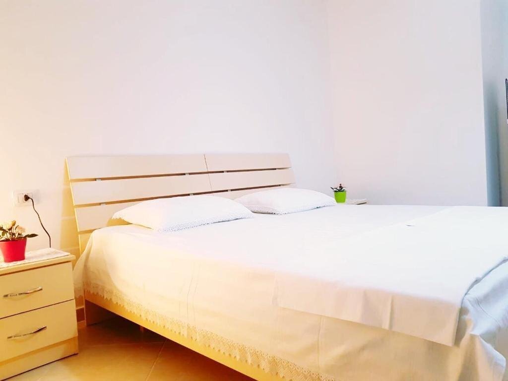 Obraz Erions Apartments апартаменты