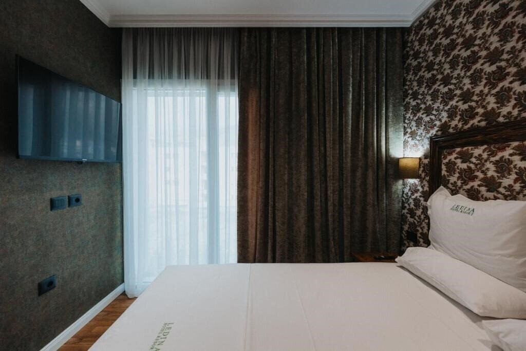 Zdjęcie Ledina Hotel 4*
