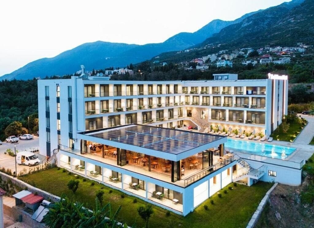 Hotel Black Diamond Hotel 4*