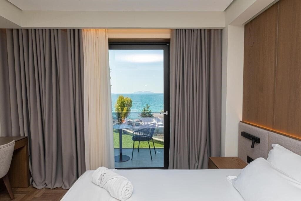 Фотография Hotel Mazarine 4*