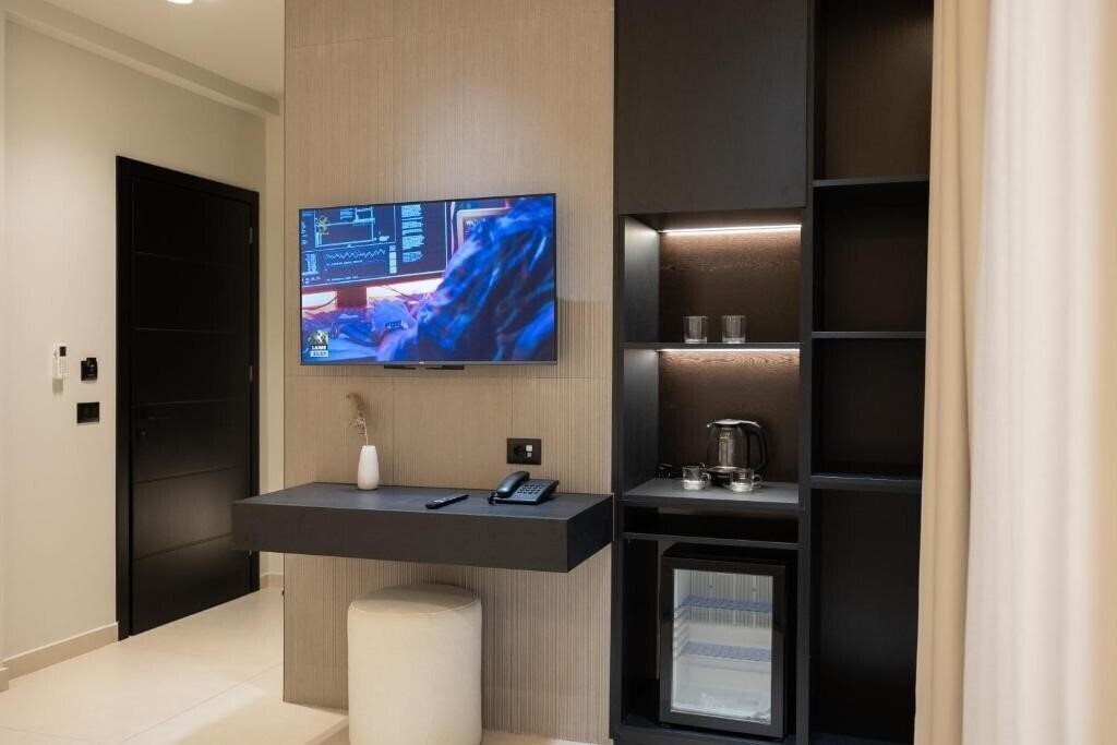 Фото Hotel Beke 4*