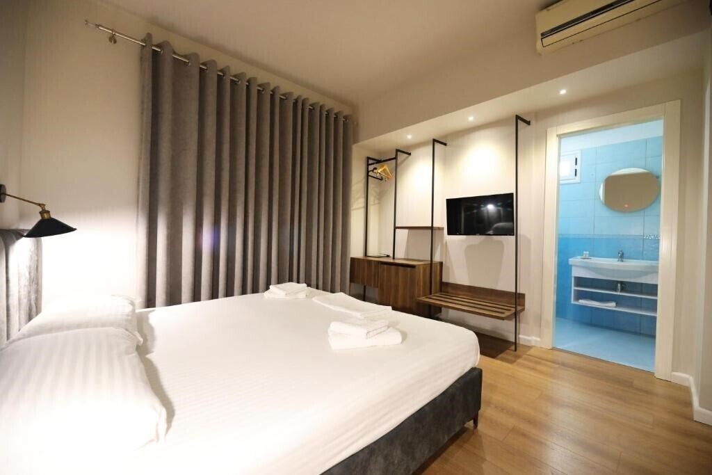 Отель Hotel Libertas 4*