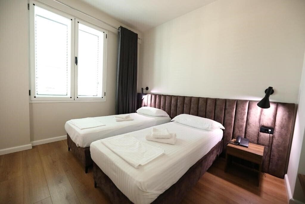 Фото Hotel Libertas 4*