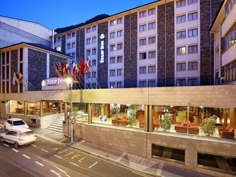 Готель Tulip Inn Andorra Delfos 4*
