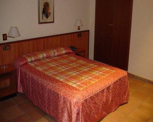 Hotel Somriu Refugi Dels Isards 3*