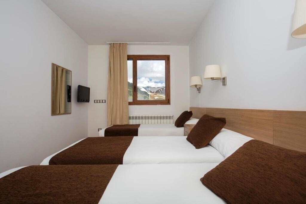 Фото Catalunya 3*