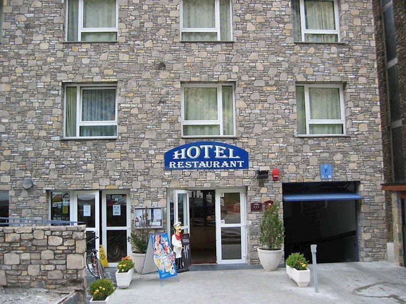 Фотографія Somriu Vall Ski 3*