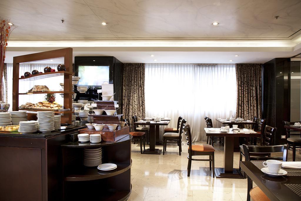 Zdjęcie Savoy 4*
