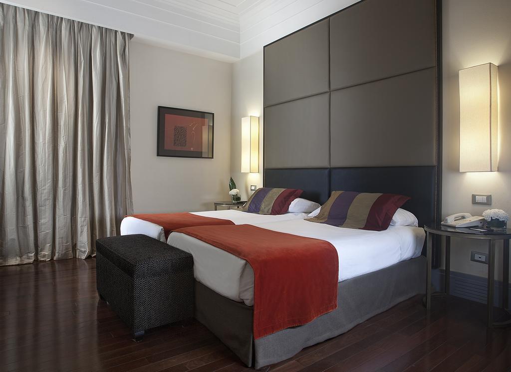Zdjęcie Savoy 4*