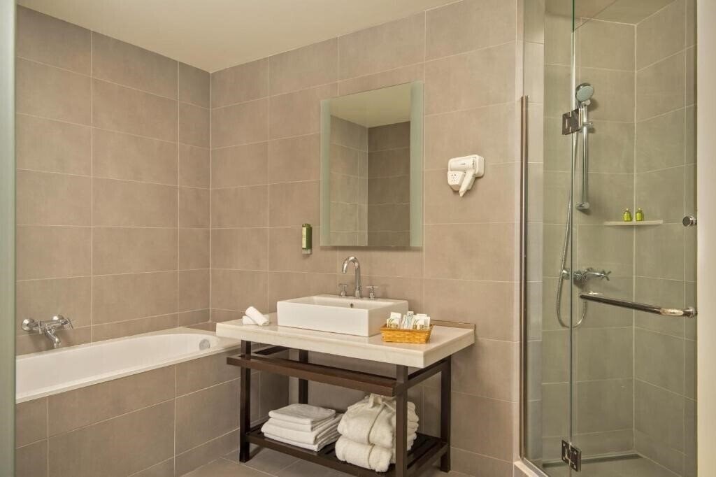 Фотографія Historic Yerevan Hotel Tufenkian 4*