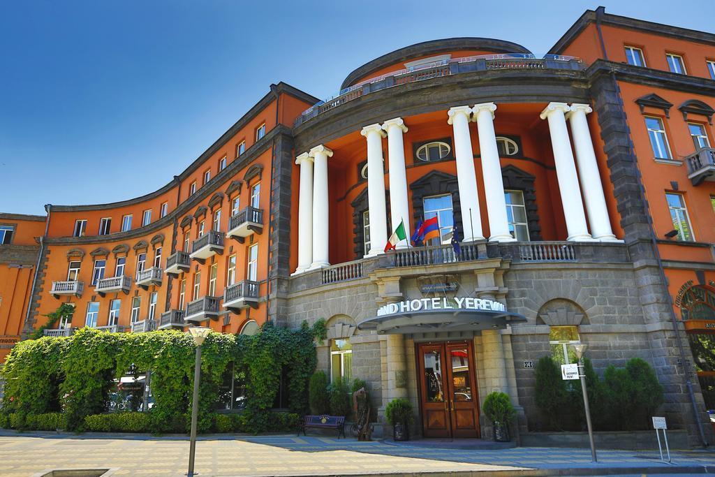 Hotel Royal Tulip Grand Hotel Yerevan 5*