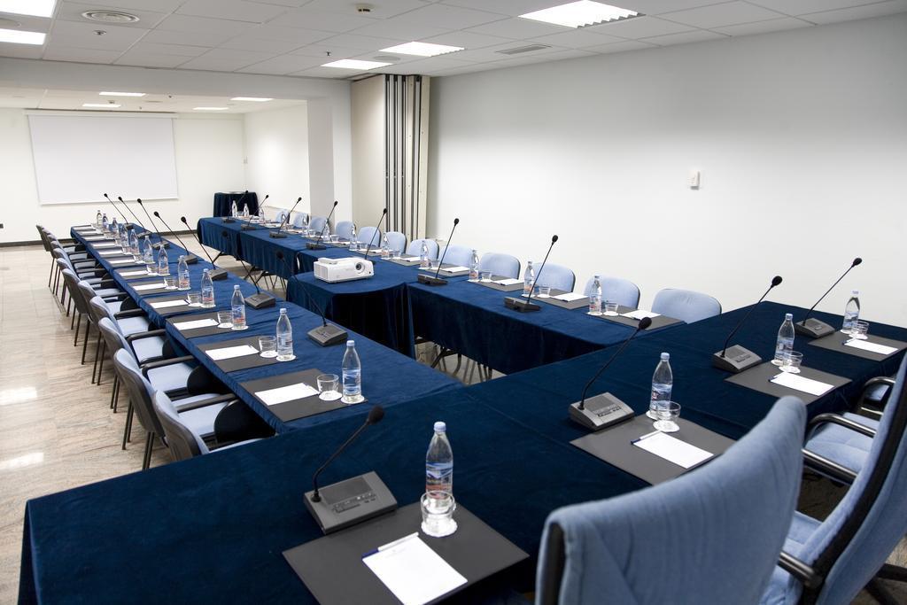 Obraz Royal Tulip Grand Hotel Yerevan 5*