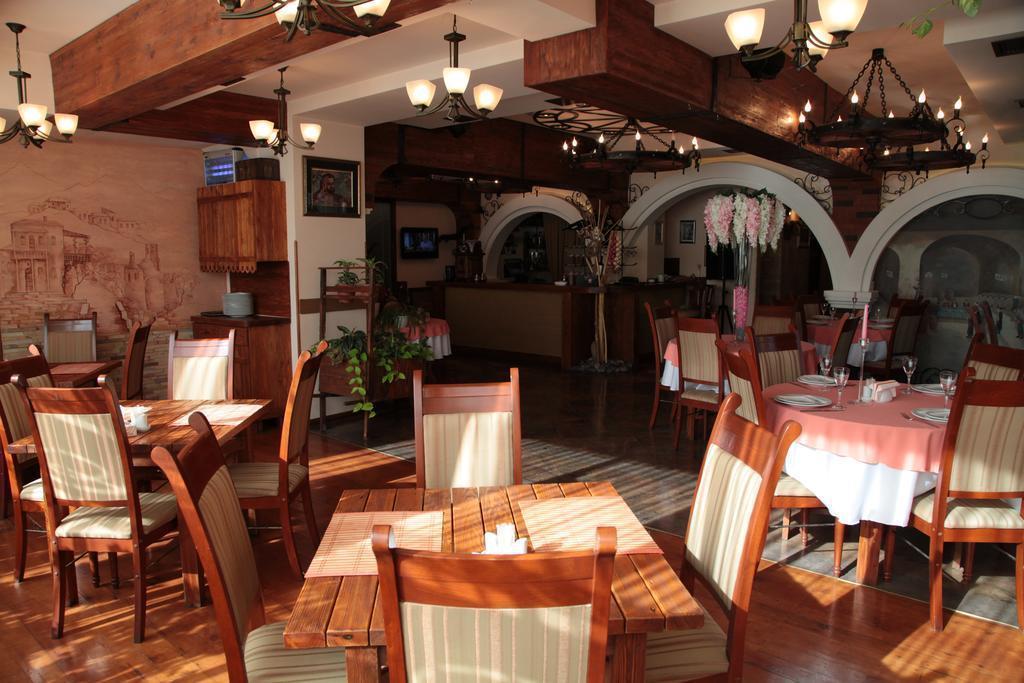 Zdjęcia Shirak Hotel 3*