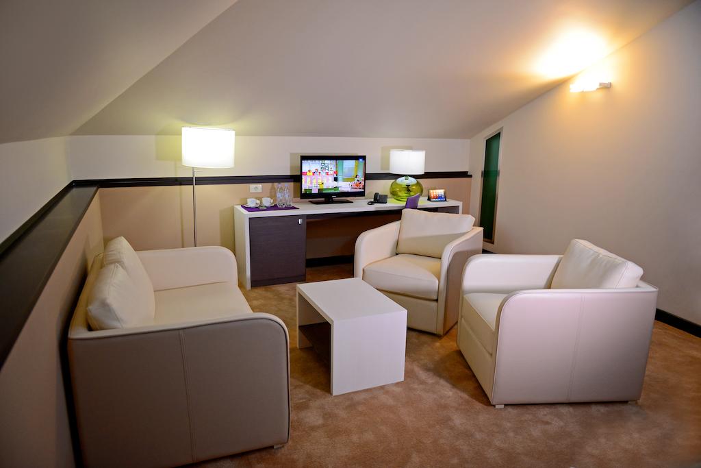 Zdjęcie My Hotel Yerevan 3*