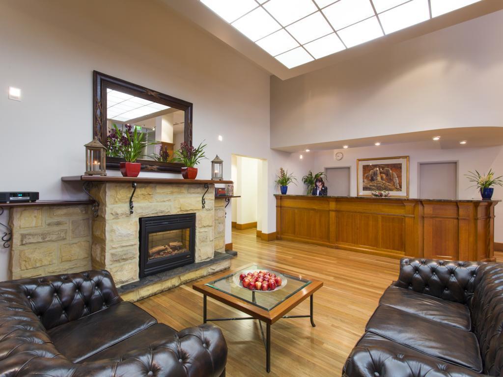 Отель Hotel Grand Chancellor Adelaide On Currie 4*