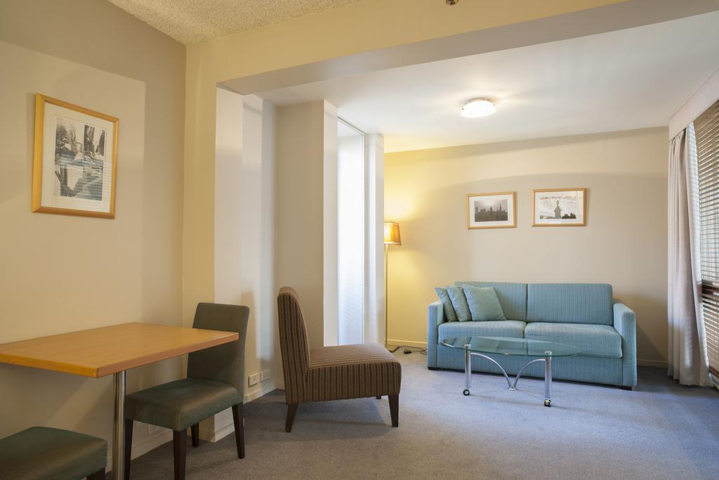 Zdjęcie Quality Downtowner On Lygon 4*