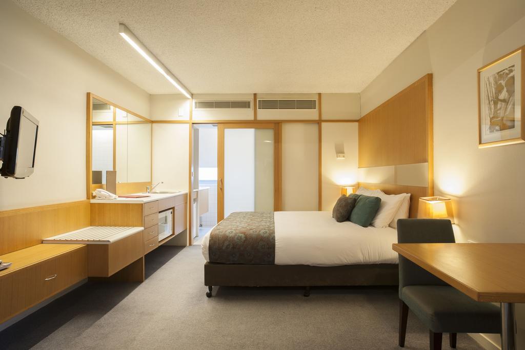 Zdjęcie Quality Downtowner On Lygon 4*