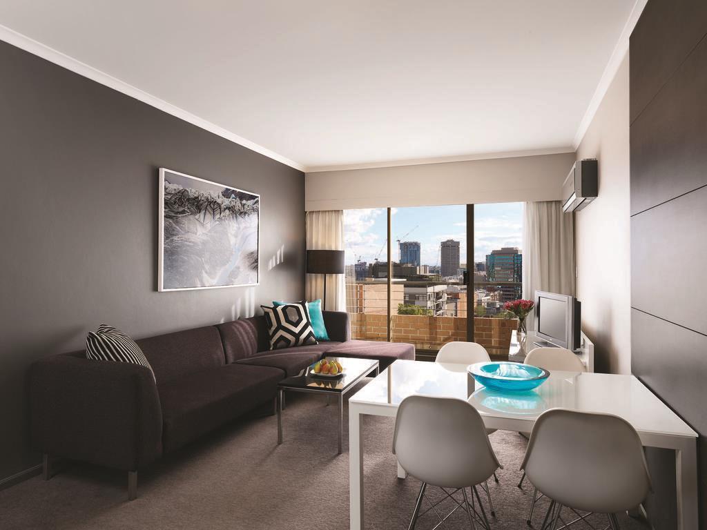 Hotel Adina Apartment Hotel Sydney, Crown Street 4*