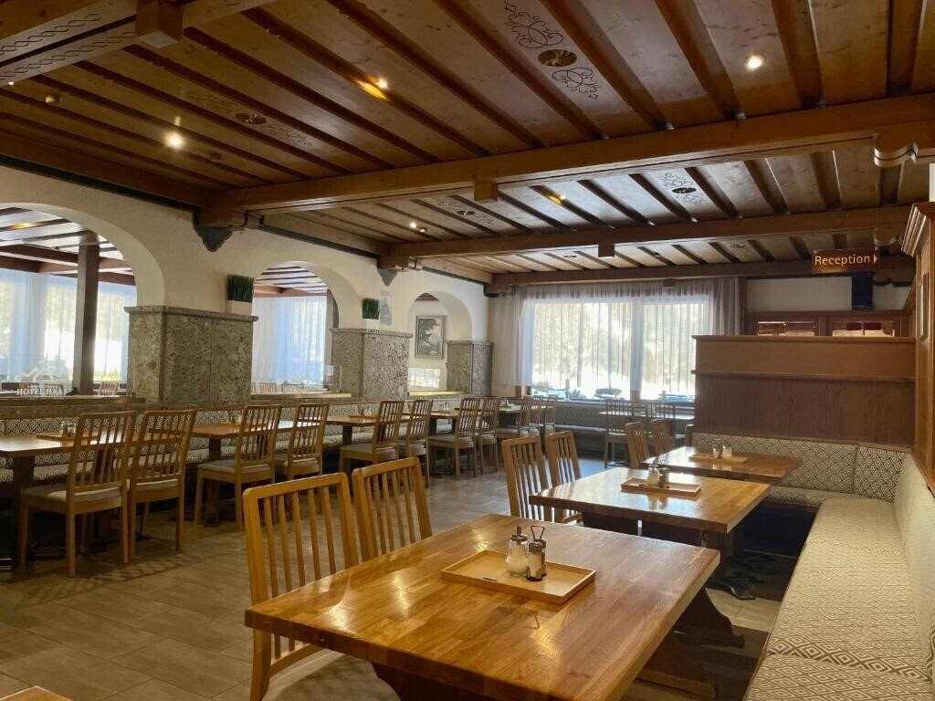 Zdjęcie Haas 3*