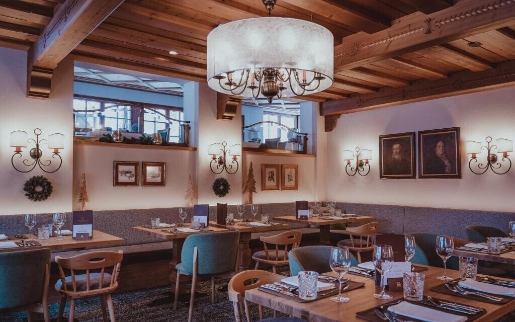 Zdjęcie Hotel Osterreichischer Hof 4*